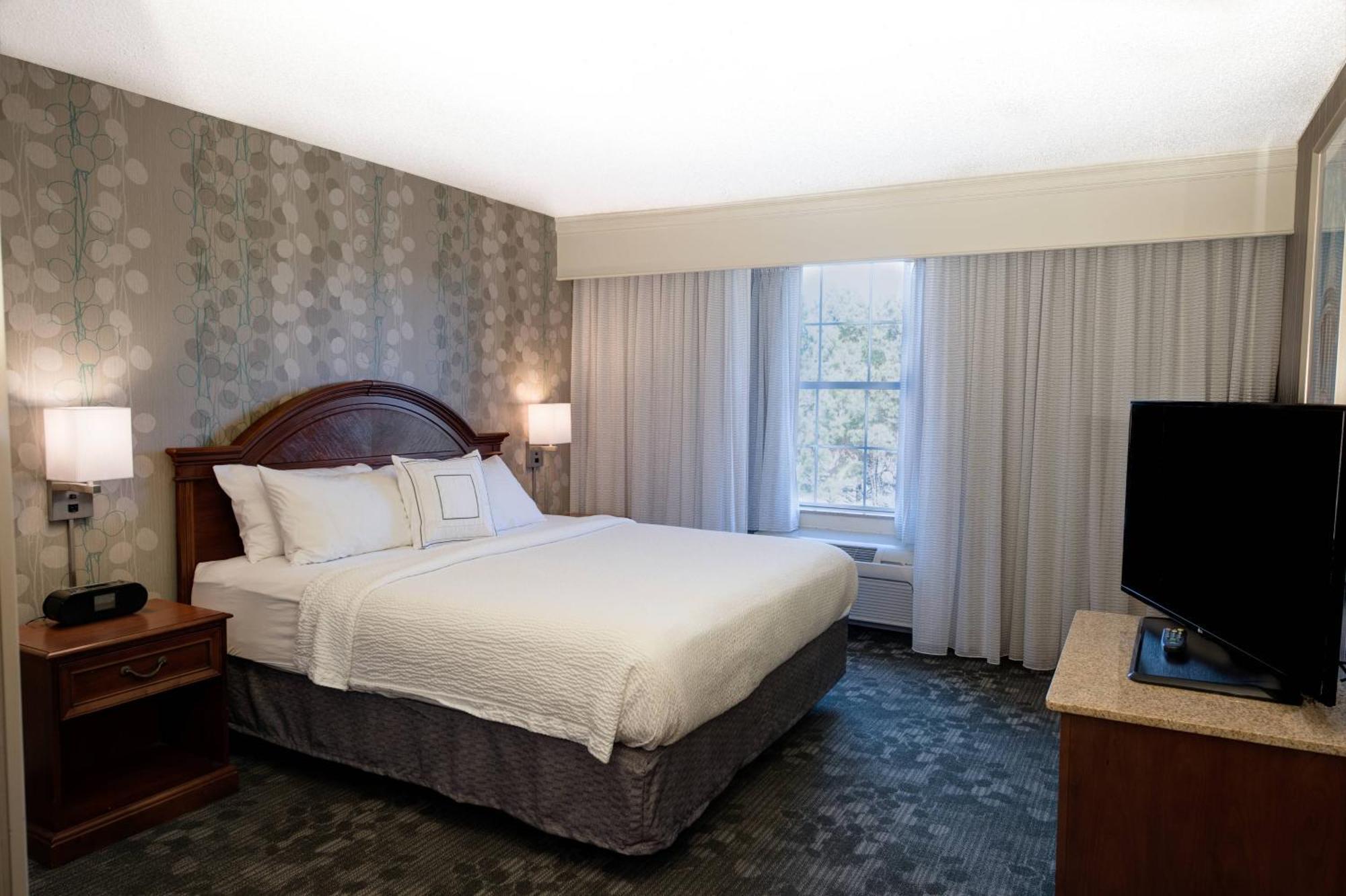 คอร์ทยาร์ด ชาเปล ฮิลล์ Hotel แชเปิลฮิลล์ ภายนอก รูปภาพ